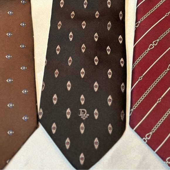 EUC Christian Dior Monsieur VINTAGE Neckties 100% Italian Silk Tie-sold as Set - Picture 4 of 7